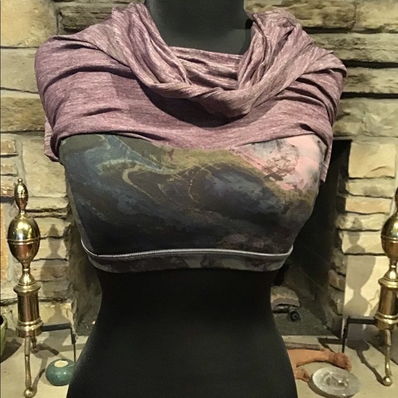 Lululemon Top - Picture 5 of 5